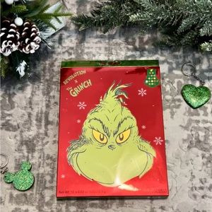 Grinch Eyeshadow Palette